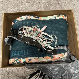 NO BULLS high top trainers, size 10.5 women, green/teal